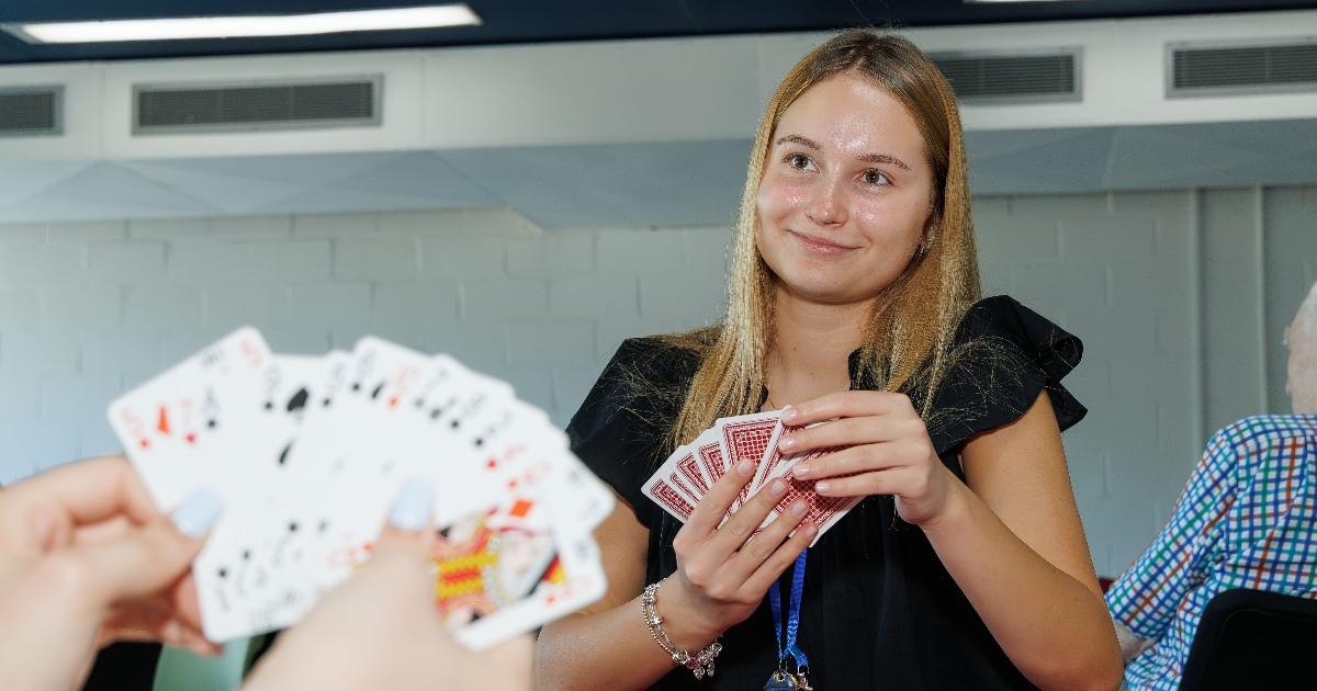 StirUni's tweet image. In a hands-on extension of our research into the skills that come with #bridge playing, #UofStirling hosted its first youth bridge camp last weekend. More than 40 attended as organisers introduced a new generation to the game: brnw.ch/21wUbvj @bridgemindsport