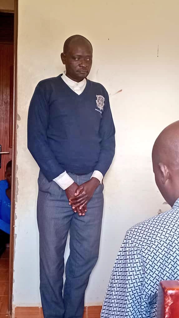 AntiGraft_SH's tweet image. THREE CHARGED OVER CATTLE COMPENSATION IN OTUKE DISTRICT!
This morning, @AntiGraft_SH together with @CID1_UG and @ODPPUGANDA have arraigned three suspects;
1. Obua Denith
2. Okeng Joel
3. Ayo Jonan, before the Magistrates Court Otuke on charges of theft and unlawful possession…