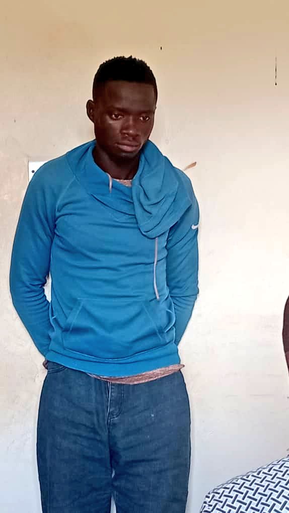 AntiGraft_SH's tweet image. THREE CHARGED OVER CATTLE COMPENSATION IN OTUKE DISTRICT!
This morning, @AntiGraft_SH together with @CID1_UG and @ODPPUGANDA have arraigned three suspects;
1. Obua Denith
2. Okeng Joel
3. Ayo Jonan, before the Magistrates Court Otuke on charges of theft and unlawful possession…