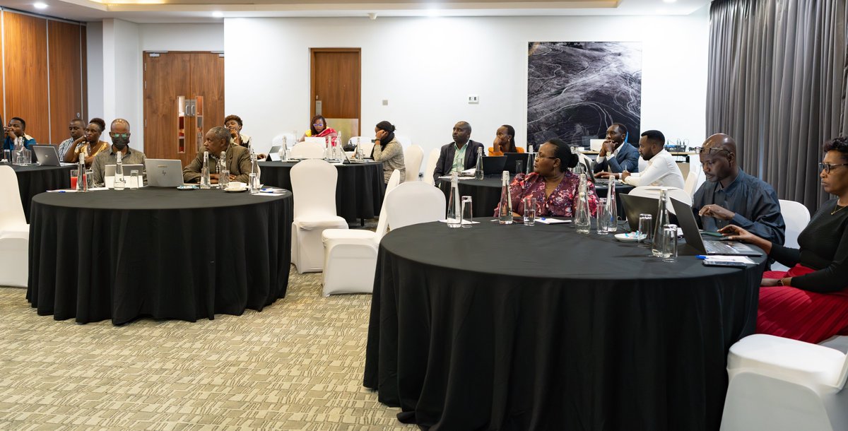 EnvironmentRw's tweet image. Under the AU Green Recovery Action Plan& #TCFP, the Ministry of Environment & @ACBF_Official are hosting a capacity building workshop to strengthen access to climate finance focusing on gender & youth considerations, based on Rwanda’s Capacity Needs Assessment & Improvement Plan.