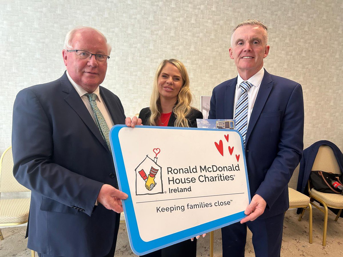 BrendanSmithTD's tweet image. Delighted to be updated on the new Ronald McDonald House at the Children’s Hospital. The existing house at Crumlin has provided vital support to families with critically ill children in hospital @SenRobGallagher