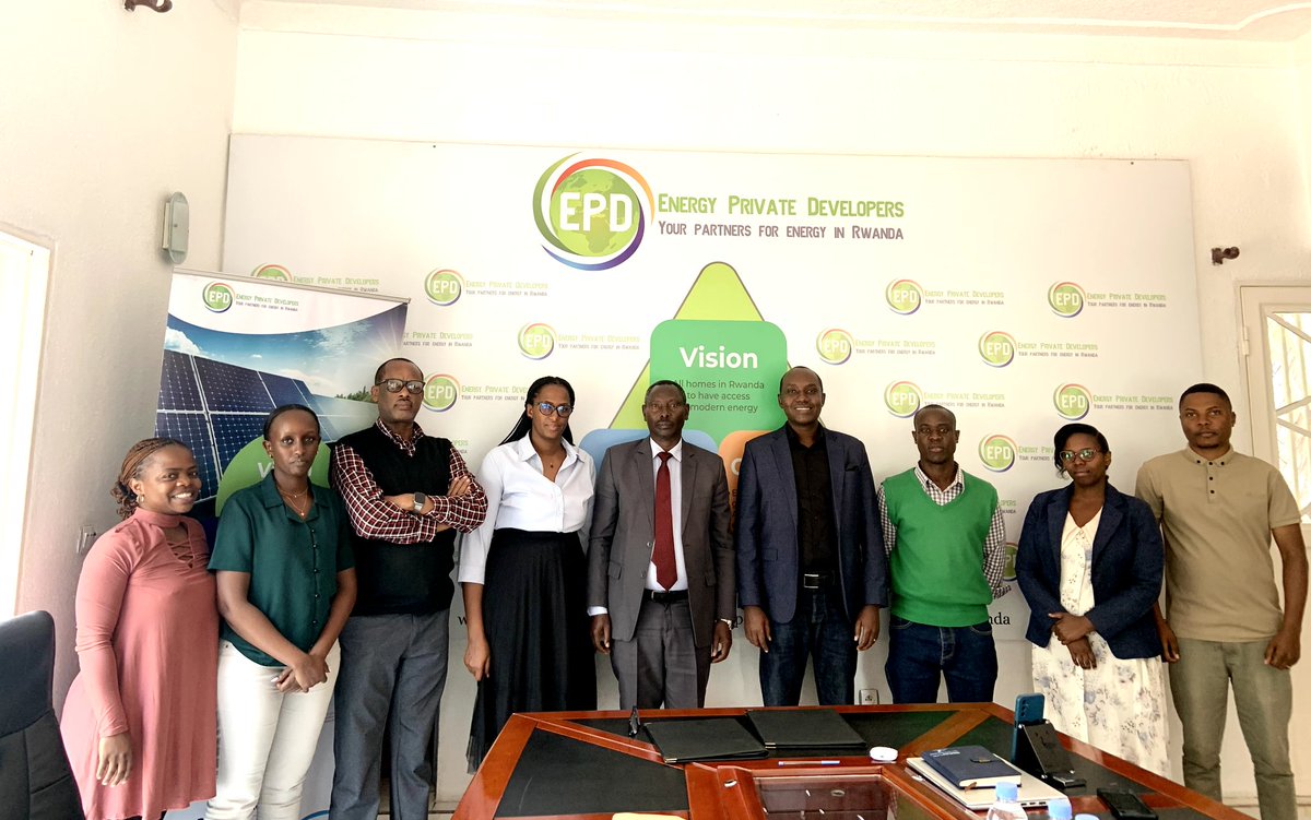 epd_rwanda's tweet photo. 🌍 EPD Partners with @RccdnRwanda to Advance Climate Resilience and Sustainable Energy!

🚨 Excited to announce a new MoU with @RccdnRwanda to boost climate resilience &amp; sustainable energy in Rwanda! 🌍⚡

Together, we’ll drive joint research, policy, awareness, and projects. https://t.co/jyzdaoW9l2