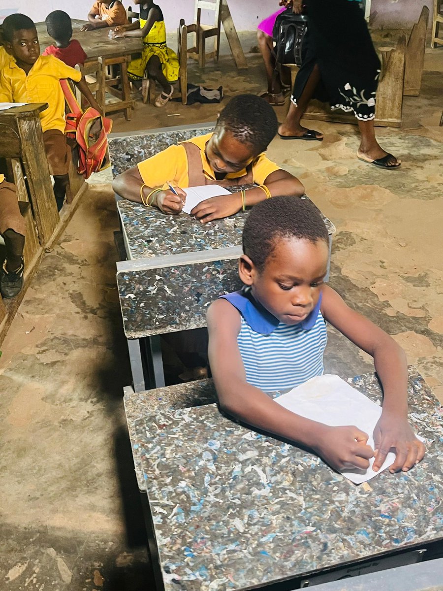We already have 200 desks made from 3 tons or 3000 kg of pure water sachet waste in 7 schools in Ga East and Dansoman. It’s no more an idea. It’s a working solution that is saving children from losing interest in education and protecting them from health risks