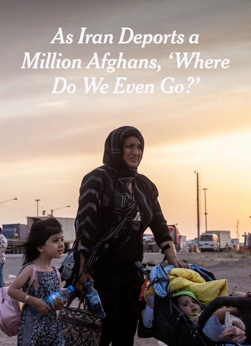 Elian Peltier (@elianpeltier) on Twitter photo Nearly 1.5 million Afghans have been deported or forcibly returned from Iran this year. We traveled to the border to document one of worst displacement crisis the region has witnessed lately.
📸 <a href="/jimhuylebroek/">Jim Huylebroek</a> Nearly 1.5 million Afghans have been deported or forcibly returned from Iran this year. We traveled to the border to document one of worst displacement crisis the region has witnessed lately.
📸 <a href="/jimhuylebroek/">Jim Huylebroek</a>