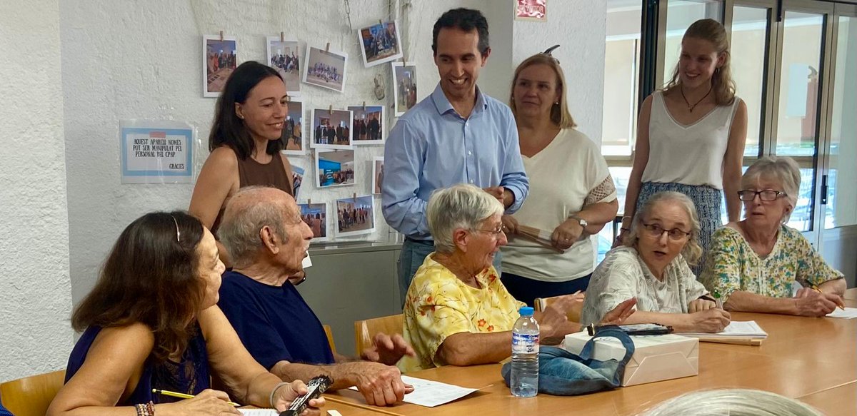 imasmallorca's tweet image. 🌞 Els CPAP de l’IMAS ofereixen +300 h d’activitats aquest estiu per promoure l’autonomia i combatre la solitud entre la gent gran.

🧘‍♀️Tallers físics, cognitius i socials entre 7 centres a Mallorca.

💫“La promoció de l’autonomia no entén de calendaris”

ℹ️bit.ly/TallersCPAPIMAS