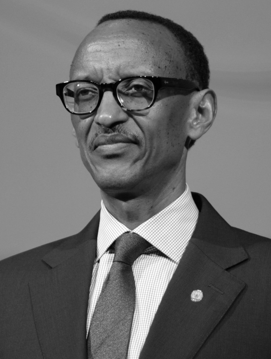 actufitna_'s tweet image. 🇷🇼LE PRÉSIDENT RWANDAIS PAUL KAGAMÉ A ÉTÉ RETROUVÉ EN VIE À SON DOMICILE.
Courage à ses proches.