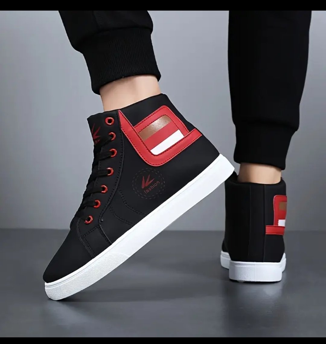 springforthWnG's tweet image. Breathable Non slip lace up Sneakers with side pockets. Black and Tan design perfect for outdoor and street style. 100% Quality guaranteed.

Pls follow @springforthWnG on X app and Facebook

#sneakers #sneakersoriginal #fashionpost #dope #outdoors