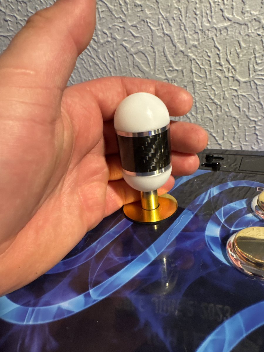 Only ever owned 1 crown…. FANTA ONTOP 

Golden lever my beloved daily driver featuring OBI topper