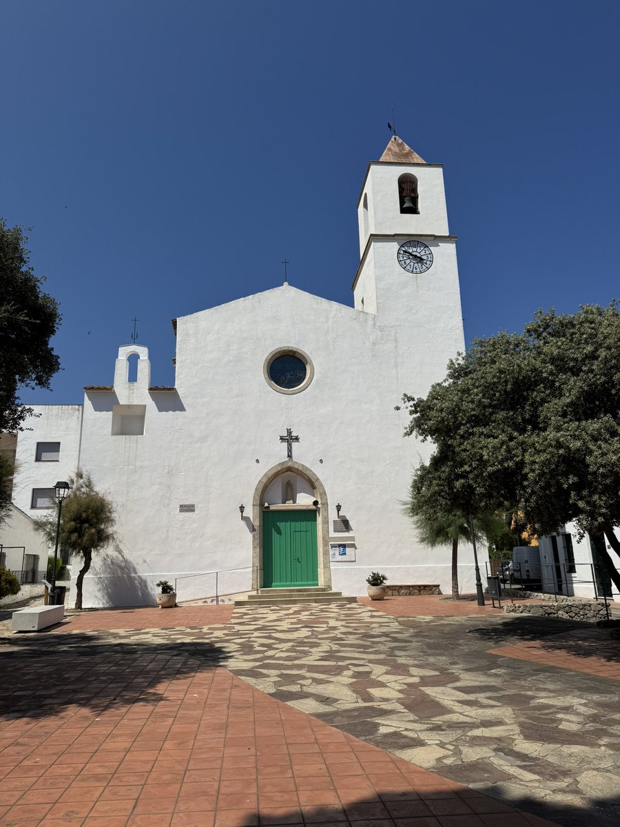 De Sant Martí a Sant Pere
De Fontanilles a Calella.
#Steinway&amp;SonsC