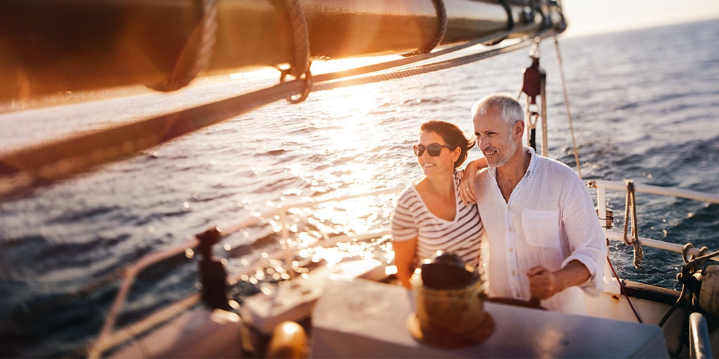 Early in the year, the two main risks we saw for the economy were uncertainty around tariff policy and higher-for-longer interest rates. Both have been bigger challenges than expected. But what does it mean going forward? Get our thoughts in the WMC: carsonwealth.com/insights/blog/…