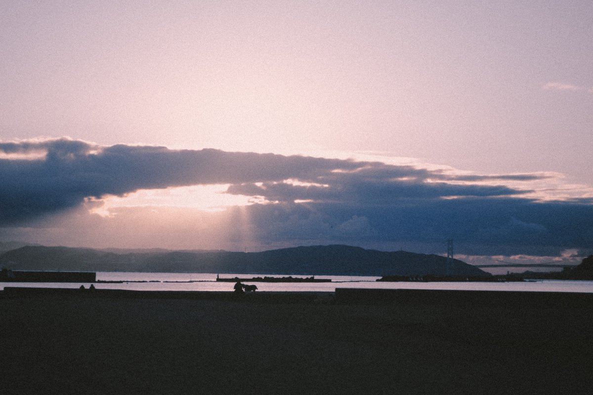 32_mitu_oo0's tweet image. silent.