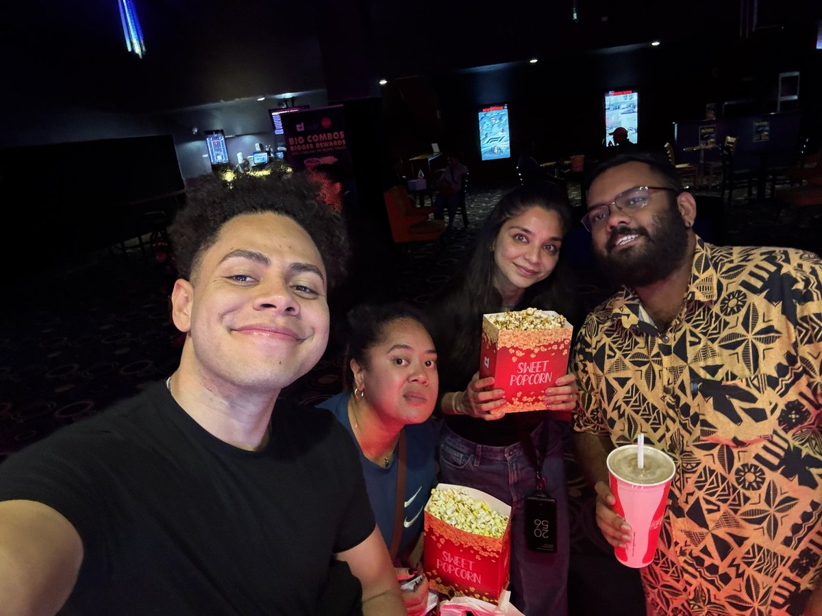 Dylan Kava (@dylan_kava) on Twitter photo Superman with the squad 🫶🏽🌺
<a href="/sindra_sharma/">Dr Sindra Sharma</a> <a href="/abdulmshaheed/">Abdul Mufeez Shaheed (Original Mrs Kumar)</a> <a href="/rravfj/">Rens</a> Superman with the squad 🫶🏽🌺
<a href="/sindra_sharma/">Dr Sindra Sharma</a> <a href="/abdulmshaheed/">Abdul Mufeez Shaheed (Original Mrs Kumar)</a> <a href="/rravfj/">Rens</a>