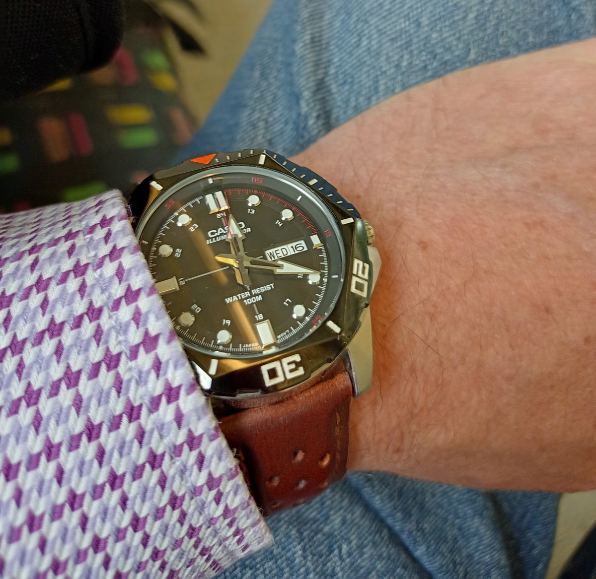 The art of picking the London meeting watch. Smart enough to look like an adult, cheap enough to not get mugged for.