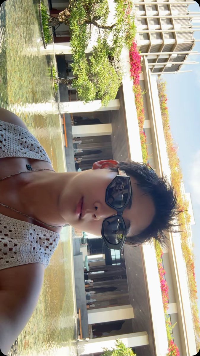 CharmingMeta's tweet image. Chuyện gì đang xảy ra?