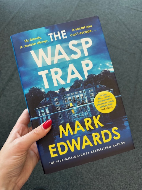 📚 GIVEAWAY TIME!📚

To celebrate the upcoming release of #TheWaspTrap by Mark Edwards, we are giving away 5 hardback copies of the new book! 

To enter, tag a friend in the comments who you think would love this gripping thriller 🔥

Entries close Sunday 20th July at 12pm. UK