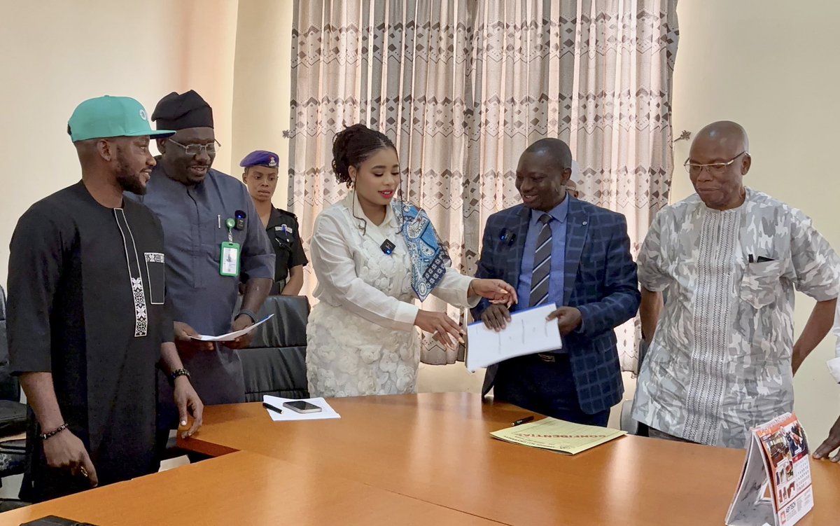 is_salsu's tweet image. A proud moment for Edo State!
On Monday, 14th July 2025, my office @officesasdgedo secured a landmark CSR partnership between OPay Digital Services @OPay_NG and Ambrose Alli University, Ekpoma.
This is part of OPay’s ₦1.2 billion national scholarship initiative—supporting 20…