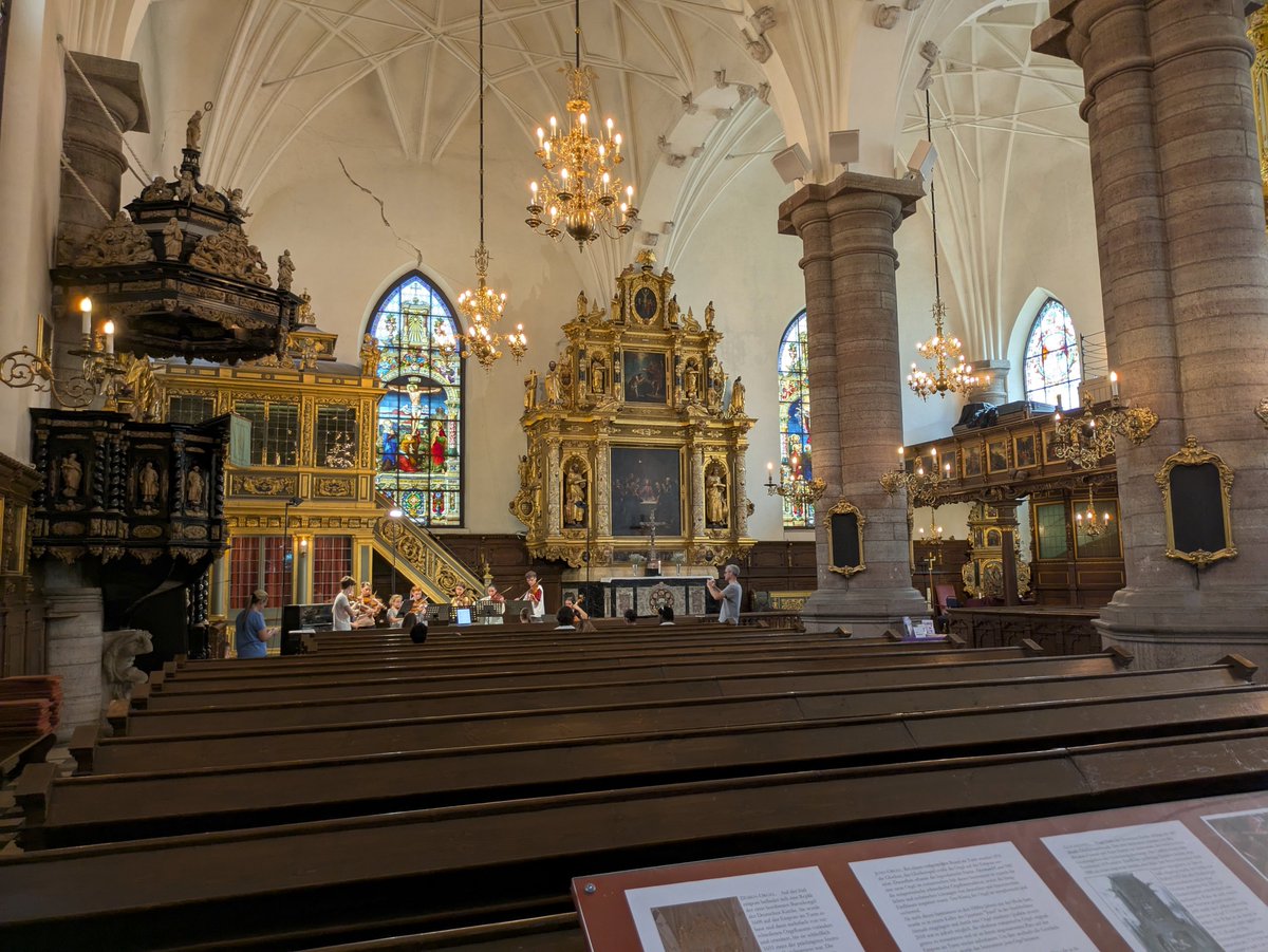 nowhere1237's tweet image. 