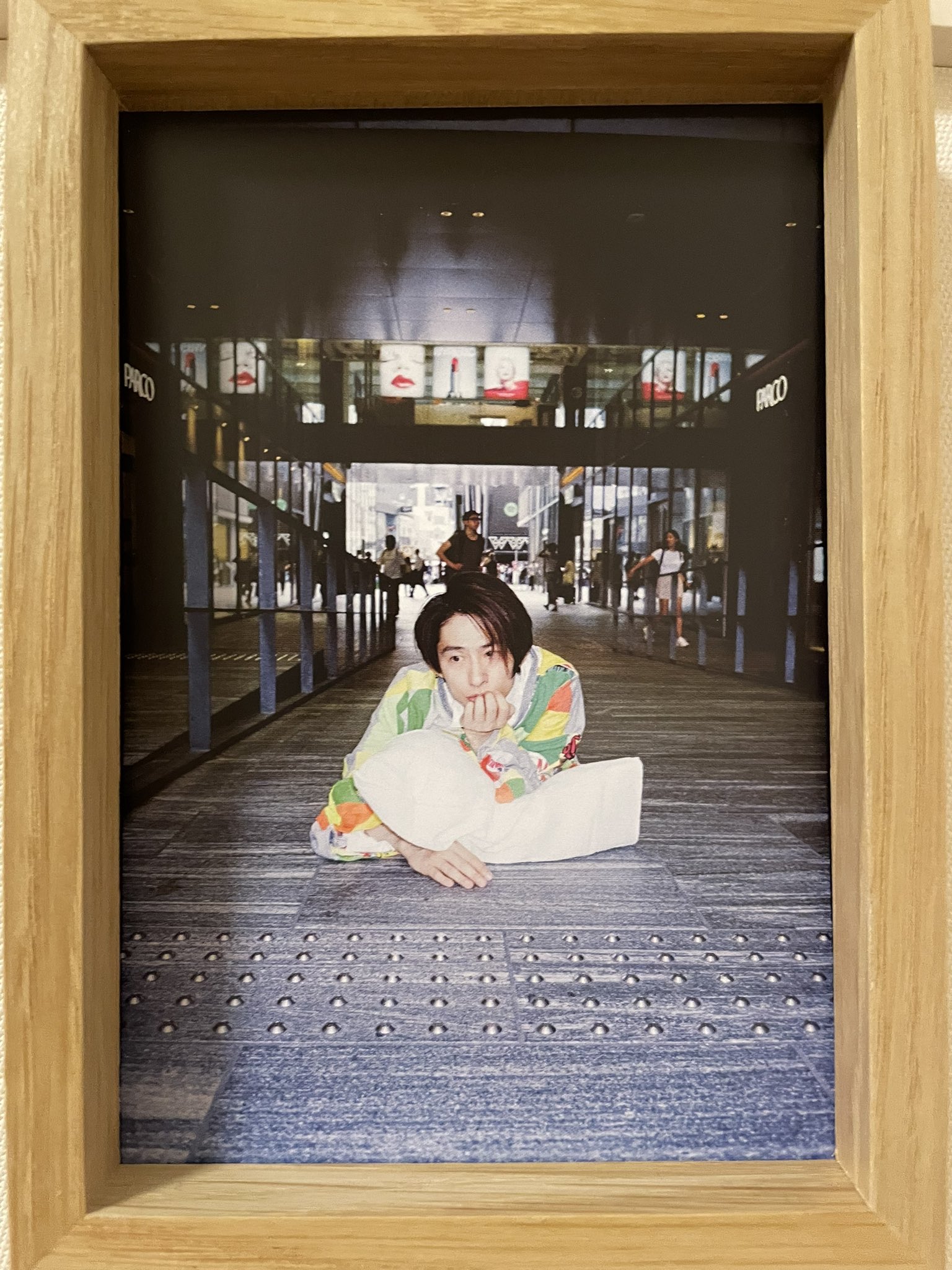 三宅健 写真展 額縁 三宅健 写真展 額縁 3639-3385-