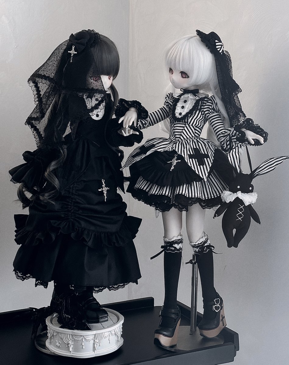 六月夜林檎様製　月隠し魔女　mdd msd 40cm 1/4 ドール服 白 六月夜林檎様製 月隠し魔女 mdd msd 40cm 1/4 ドール服 白