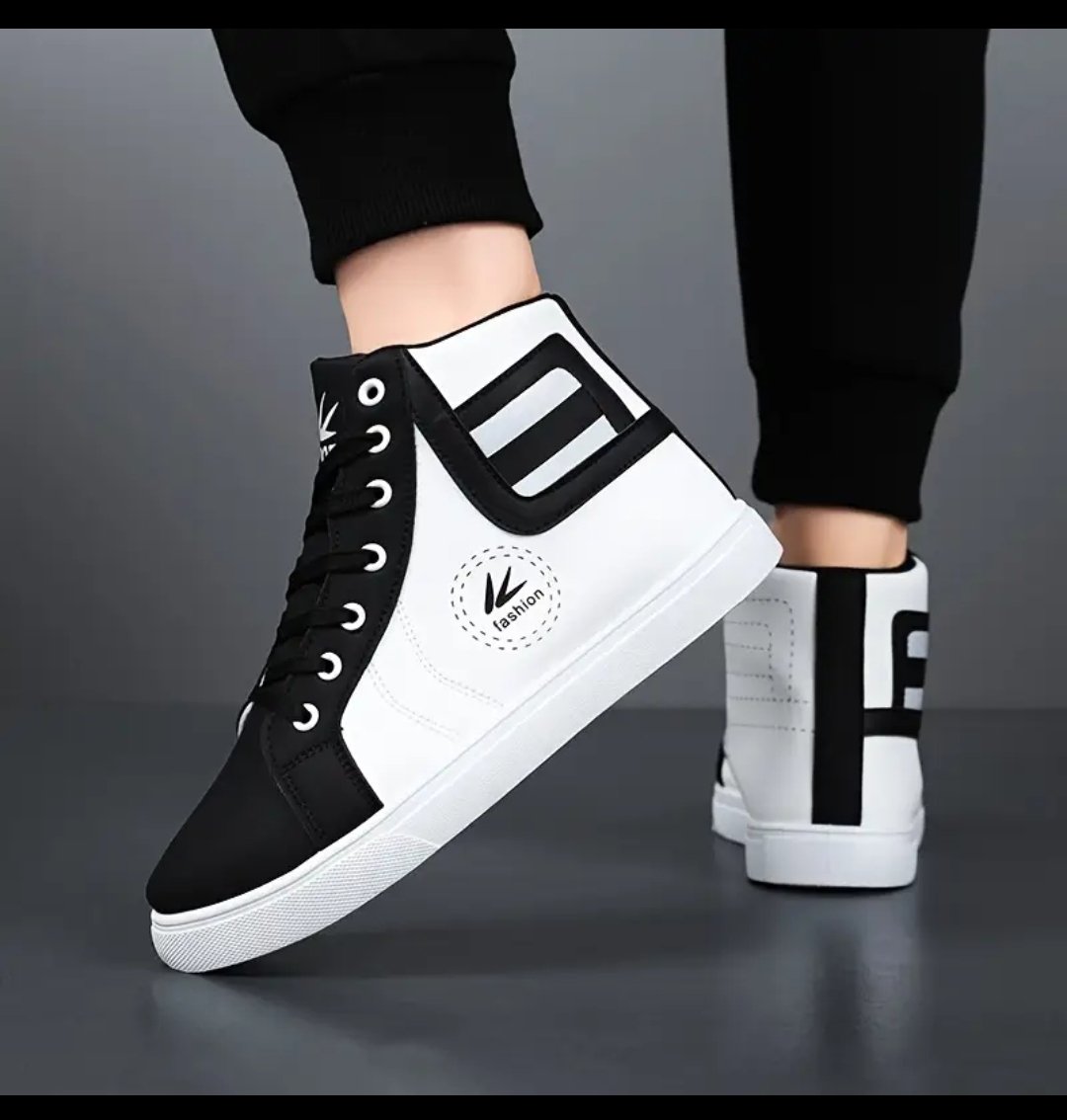 springforthWnG's tweet image. Breathable Non slip lace up Sneakers with side pockets. Black and Tan design perfect for outdoor and street style. 100% Quality guaranteed.

Pls follow @springforthWnG on X app and Facebook

#sneakers #sneakersoriginal #fashionpost #dope #outdoors