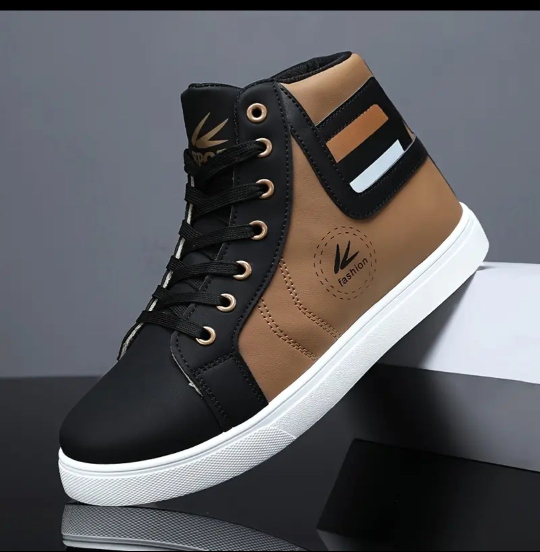 springforthWnG's tweet image. Breathable Non slip lace up Sneakers with side pockets. Black and Tan design perfect for outdoor and street style. 100% Quality guaranteed.

Pls follow @springforthWnG on X app and Facebook

#sneakers #sneakersoriginal #fashionpost #dope #outdoors