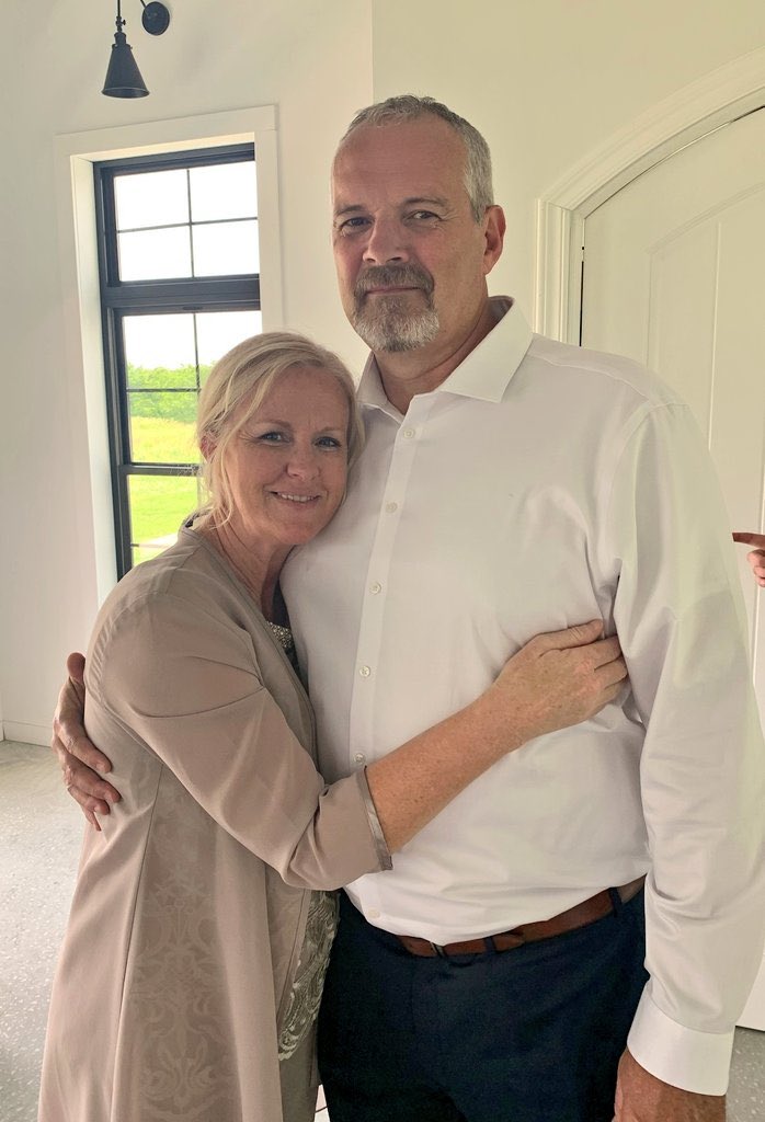 David Verhulst (@dadverhulst) on Twitter photo Except for the picture quality not much has changed in the last 31 years. Happy anniversary to my much better half <a href="/RobinVerhulst10/">Robin (Baker) Verhulst</a> Except for the picture quality not much has changed in the last 31 years. Happy anniversary to my much better half <a href="/RobinVerhulst10/">Robin (Baker) Verhulst</a>