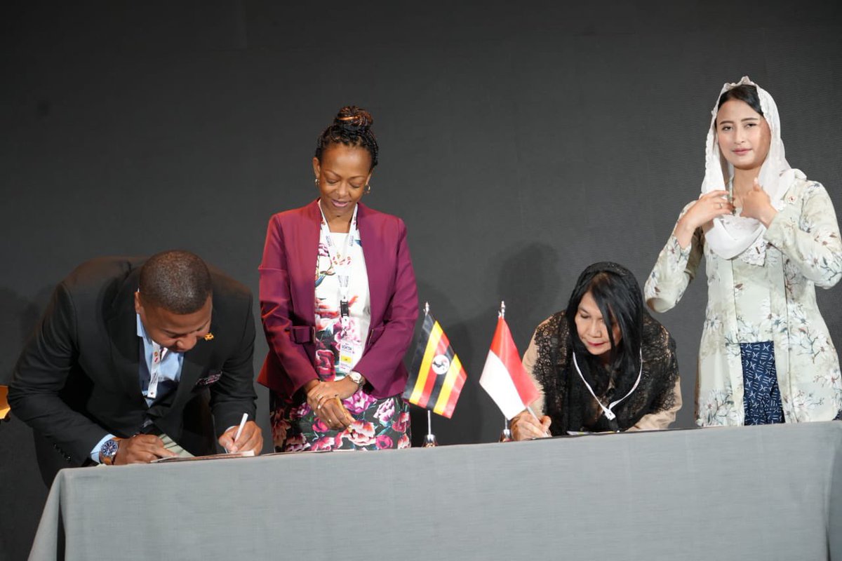 *UGANDA-INDONESIA TOURISM COOPERATION* 🇺🇬🤝🇮🇩

The Uganda Tourism Association (UTA), in collaboration with the Government of Uganda and the Embassy of Uganda in Malaysia, has achieved a groundbreaking milestone in expanding Uganda’s global tourism footprint.

On 10th July 2025,