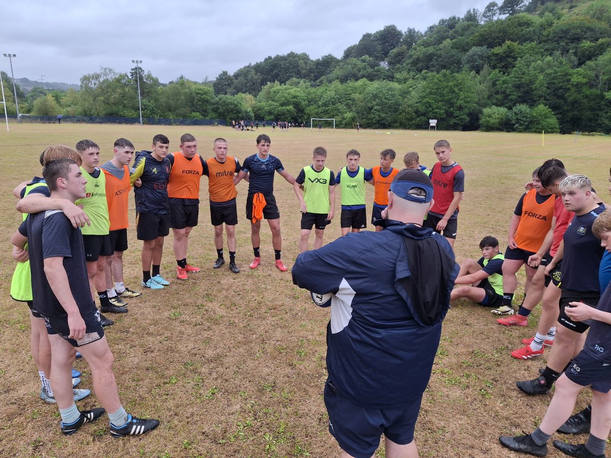 Newbridge Vikings (@vikings15s) on Twitter photo There was this thing called rain in the sky yesterday at training. Didn't dampen <a href="/Vikings16s/">Newbridge Vikings</a> spirits though. We are into our 3rd week of Pre-Season and boys are looking sharp!! Looking forward to our 10th and Final Season as M&Js!! Where has the time gone!! #Vikings #10thSeason There was this thing called rain in the sky yesterday at training. Didn't dampen <a href="/Vikings16s/">Newbridge Vikings</a> spirits though. We are into our 3rd week of Pre-Season and boys are looking sharp!! Looking forward to our 10th and Final Season as M&Js!! Where has the time gone!! #Vikings #10thSeason