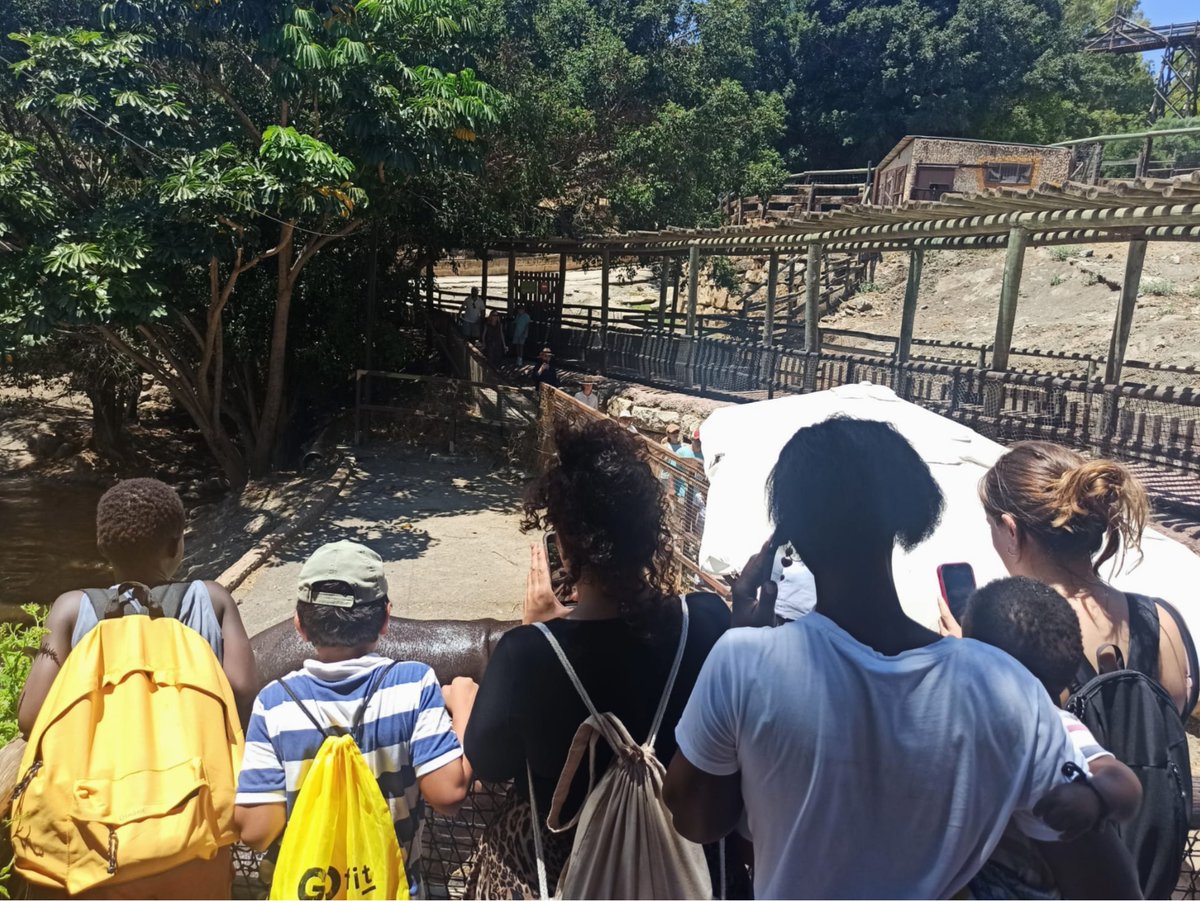 CEAR_Andalucia's tweet image. 🦒La semana pasada @selwo_aventura nos abrió sus puertas.
Disfrutamos de un día de convivencia y aprendizaje sobre especies en peligro.
🤝La inclusión real también es promover el acceso al ocio, la naturaleza, la cultura... a todas las personas.
💚¡Gracias por el apoyo!