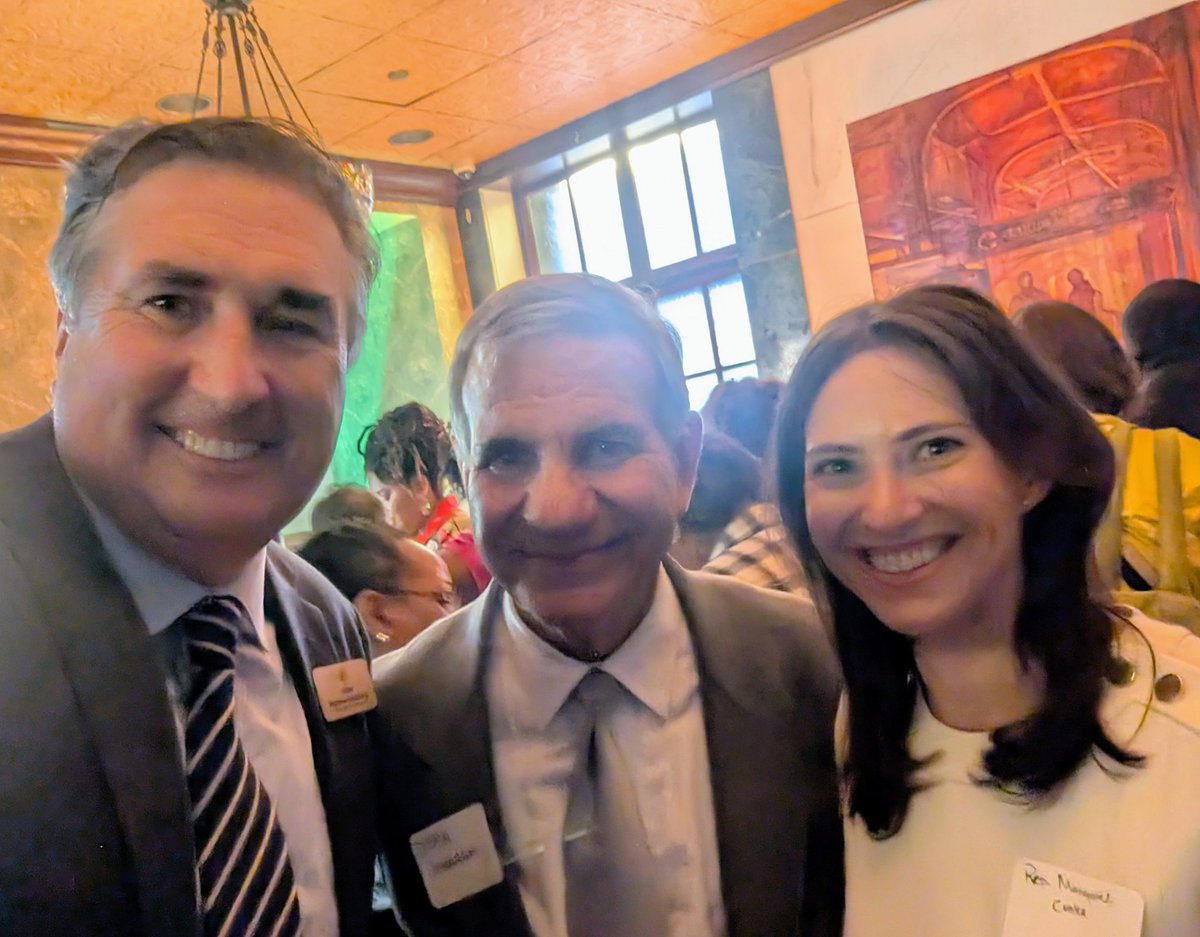 mike_cabonargi's tweet image. Great night celebrating @cookcountyclerk and her leadership for Cook County. Packed house of supporters for her and her important work.