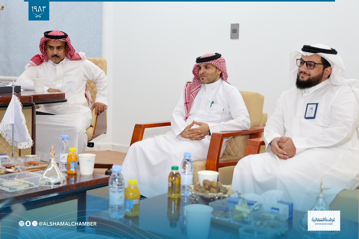 AlshamalChamber's tweet image. #زيارة |♻️

استقبل سعادة الأمين العام المكلف لـ #غرفة_الشمالية أ. نايف الدغماني، اليوم، سعادة المدير التنفيذي لـ #تراحم د. رجاء المرمش، لبحث سبل التعاون المشترك وإشراك قطاع الأعمال في مشاريع ومبادرات اللجنة.
@Trahum_sa