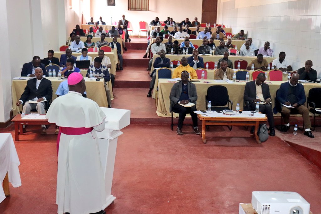 Iyi nama yari igamije kwungurana ibitekerezo ku buryo ukwezi kw'urukundo n'impuhwe kwajya kugenda neza mu rwego rwo kwongera umusaruro uboneka.umushumba wa diyosezi ya Kabgayi yagarutse kubufatanye ndetse no gushihikariza abantu benshi iki gikorwa mu buryo bushoboka bwose.