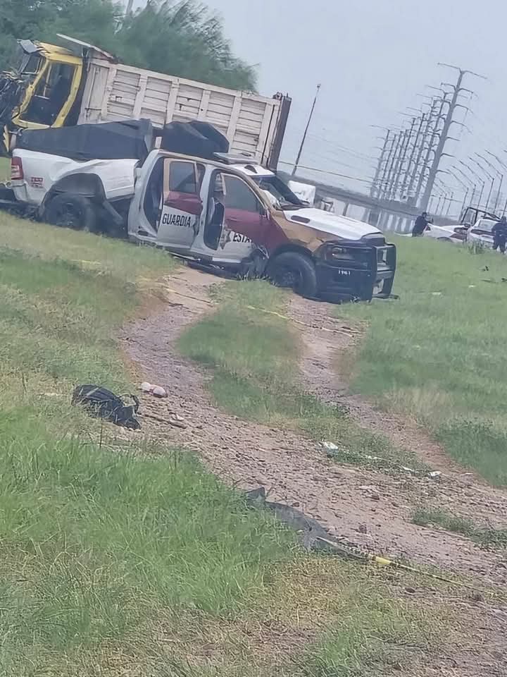 ¿Casualidad o coincidencia?

El día de ayer se registró un "accidente" entre un camión pesado y una unidad de la Guardia Estatal esto en la ciudad fronteriza de #NuevoLaredo #Tamaulipas donde lamentablemente perdieron la vida dos elementos de la Guardia Estatal así mismo también