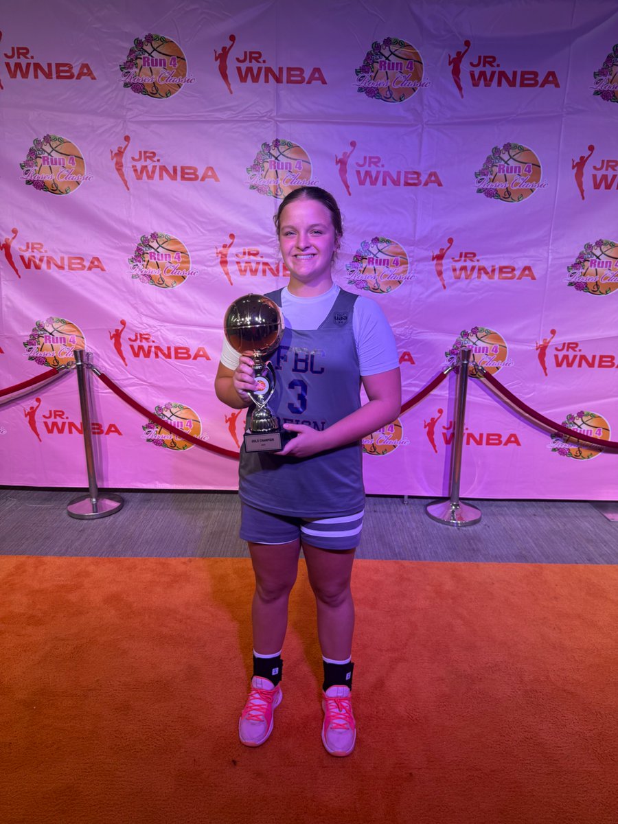 Lucas Thacker tweet media