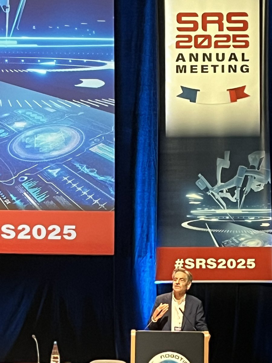 Matersurgery's tweet image. Fred Moll now up talking about regulatory pathways for devices including robots @socroboticsurg #srs2025 That’s the guy who as much as anyone, and more then most, started Davinci.