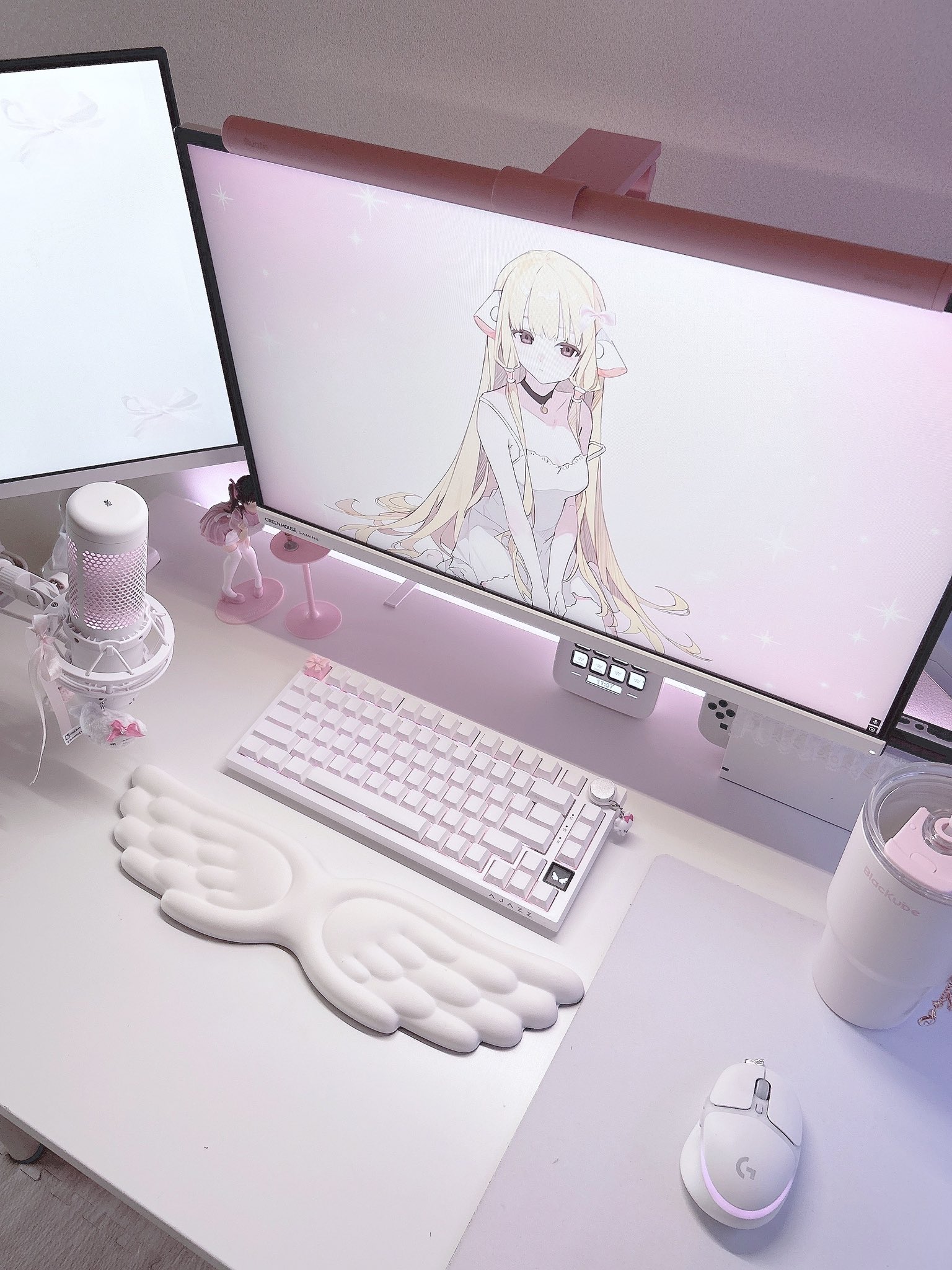 𝐯𝐢𝐯𝐢 (@cnvu_) / X