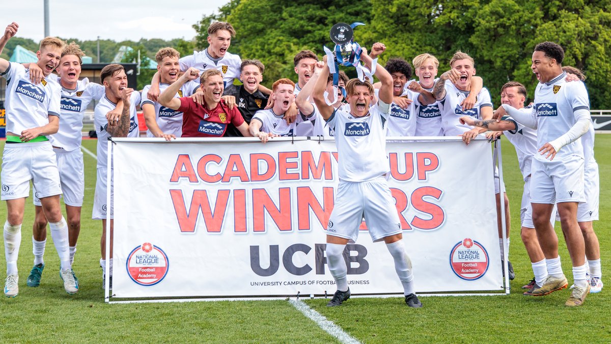 maidstoneunited's tweet image. 🟠 Maidstone United’s senior academy side will begin their title defence this September, following a triumphant 2024/25 season that saw them crowned champions of the National League Football Academy South.
tinyurl.com/mt55d6b9