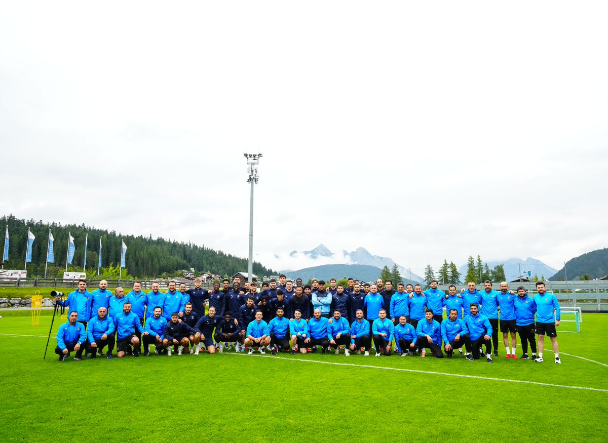 🇦🇹 Takımımız, 2025-2026 sezonu hazırlıklarının Avusturya etabını tamamladı.

Ekibimiz bu akşam SVG Reichenau, yarın da Fortuna Düsseldorf ile karşılaşacak ve İstanbul'a dönüş yapacak. 🧡💙