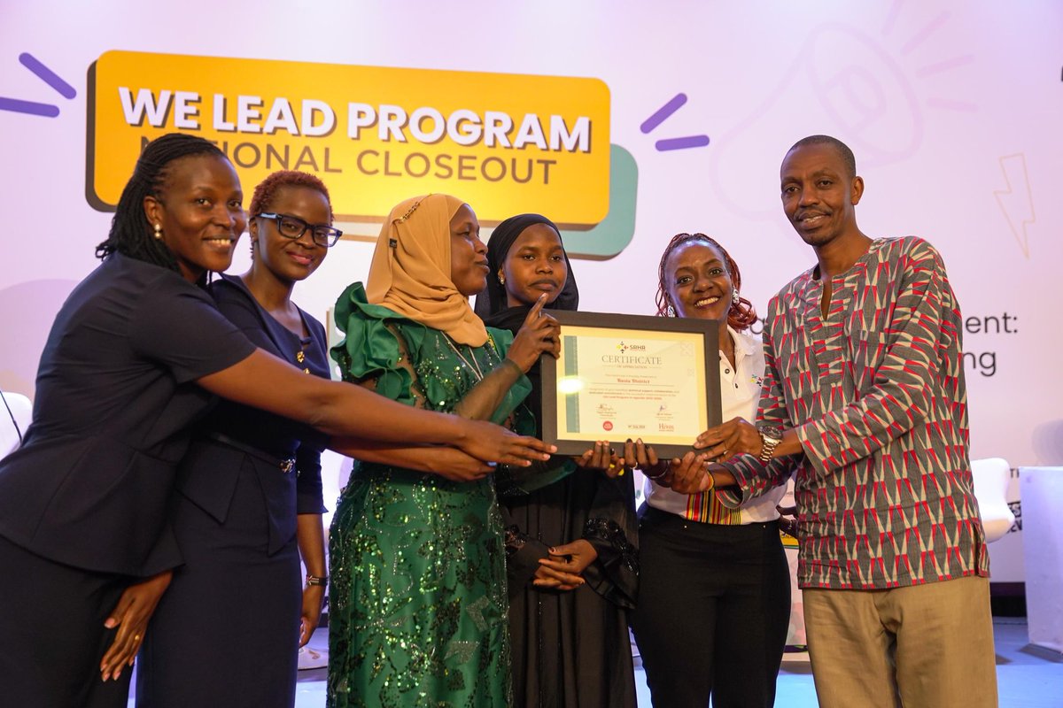 Sipho Nyiiro Nasif (@siphouganda) on Twitter photo Partners of the We Lead program receiving their certificates at the We Lead National Close Out Event.
The certificates were graciously handed over by Jinja City's Deputy Mayor, <a href="/fazirakawuma/">Fazira Kawuma</a>, recognizing their dedication and commitment.
#WeLeadOurSRHR Partners of the We Lead program receiving their certificates at the We Lead National Close Out Event.
The certificates were graciously handed over by Jinja City's Deputy Mayor, <a href="/fazirakawuma/">Fazira Kawuma</a>, recognizing their dedication and commitment.
#WeLeadOurSRHR