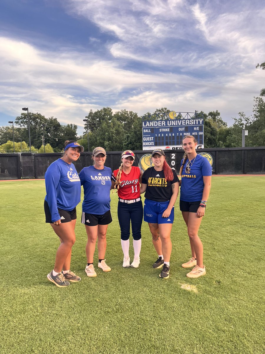 Madison Supinger (@msupinger2026) on Twitter photo Thank you SO much <a href="/Lander_Softball/">Lander Softball</a> for an amazing camp! I enjoyed all the drills and games, along with getting helpful feedback. Special thanks to all the coaches and players who made this camp possible. Hope to be back soon! <a href="/Maddie_Evans7/">Maddie Evans Gibbs</a> <a href="/GloryNatGarza/">VA Glory National Garza</a> Thank you SO much <a href="/Lander_Softball/">Lander Softball</a> for an amazing camp! I enjoyed all the drills and games, along with getting helpful feedback. Special thanks to all the coaches and players who made this camp possible. Hope to be back soon! <a href="/Maddie_Evans7/">Maddie Evans Gibbs</a> <a href="/GloryNatGarza/">VA Glory National Garza</a>