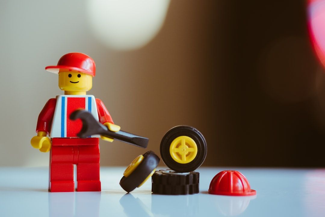 Explore our latest apprenticeship opportunities here: buff.ly/uAvMsmS.  #CareerStart #Apprenticeship