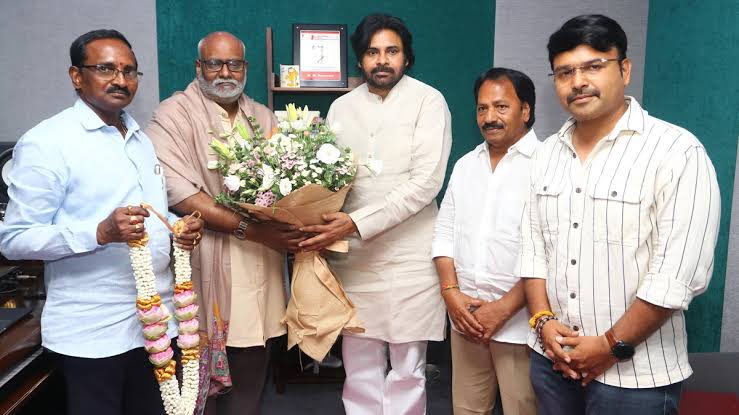 Team #HariHaraVeeraMallu is all set to appear on multiple media &amp; YouTube channels 🦅👍

Interviews start dropping 🔜