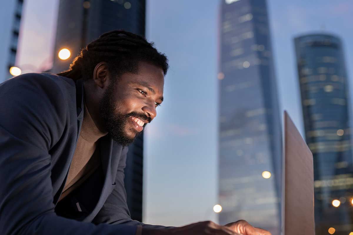 Ready to launch your dream #business in #California? Our comprehensive guide covers everything from idea generation to growth strategies, funding, legal compliance, and dynamic marketing. Dive in and turn your #startup dreams into reality! 🚀  

schoolforstartups.com/blog/how-to-st…