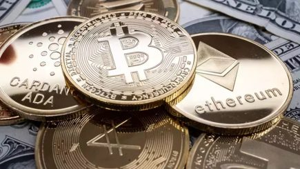 BUGÜN KRİTİK! ABD ÜFE Verileri Açıklanıyor: Bitcoin'i Ne Bekliyor?

Bugün saat 15:30’da ABD Üretici Fiyat Endeksi (ÜFE) verileri açıklanacak ve bence bu veri kripto piyasası için oldukça belirleyici olacak. Kafamda iki senaryo var ve ikisini de kısaca paylaşmak istiyorum:

1️⃣