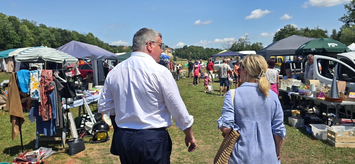 EmericSalmon's tweet image. Ambiance conviviale et grand succès populaire pour la brocante de Montbozon, qui a une fois de plus animé les rives de I&apos;Ognon.

Bravo aux organisateurs pour cette belle édition et pour le dynamisme qu&apos;ils entretiennent.

#Circo7002