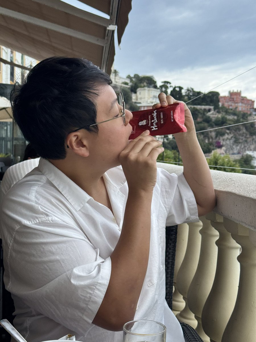 learnwdaniel's tweet image. Eating is the only way to de-stress, especially through Europe