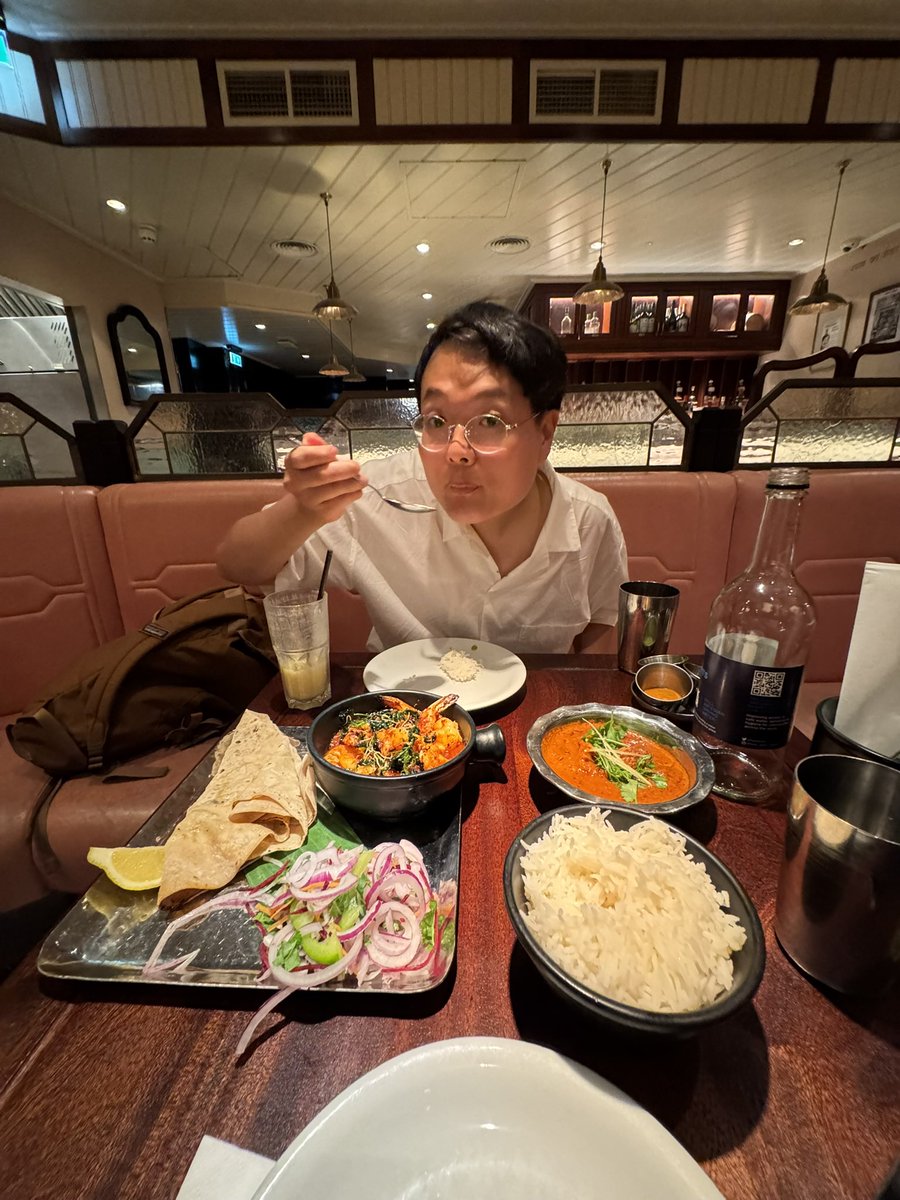 learnwdaniel's tweet image. Eating is the only way to de-stress, especially through Europe
