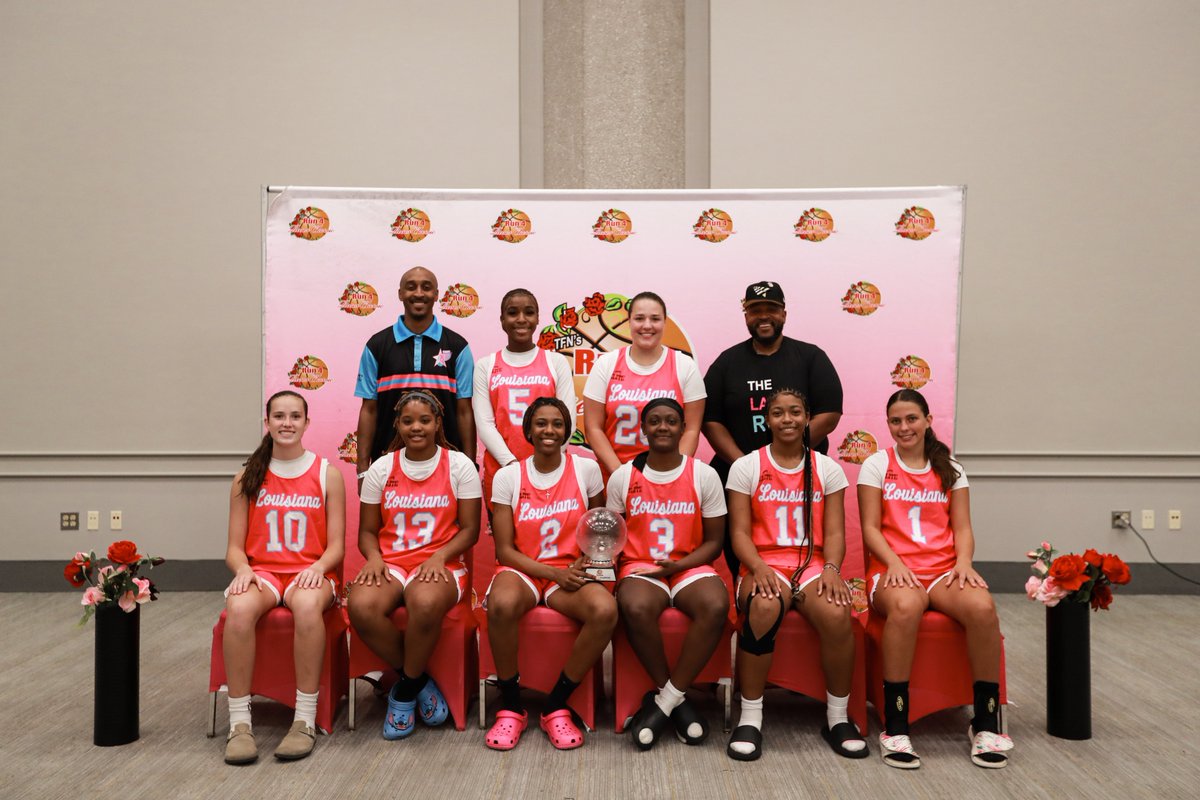 TFNsRun4Roses's tweet image. Run 4 Roses Championship, 2026 Cyan Platinum Division Champs, LA United Bouncenation! @Boot_United