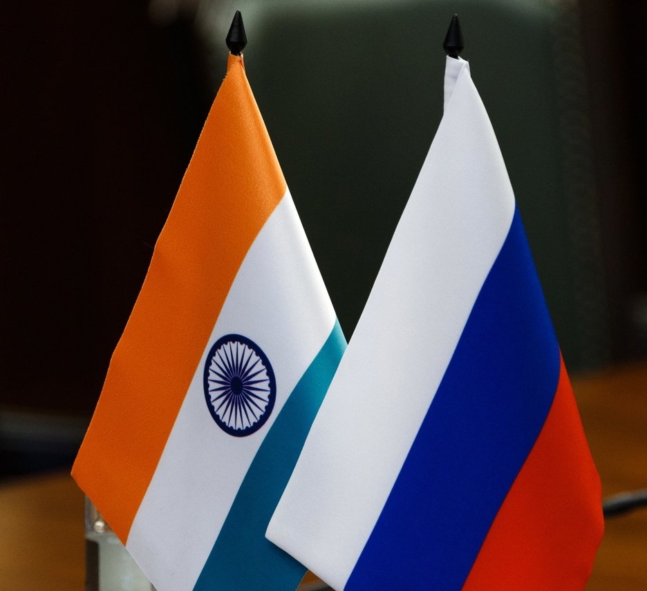 NavCom24's tweet image. #BREAKING: Russia cancels its plan to import 01 Million workers from India, will now import skilled Chinese workers.