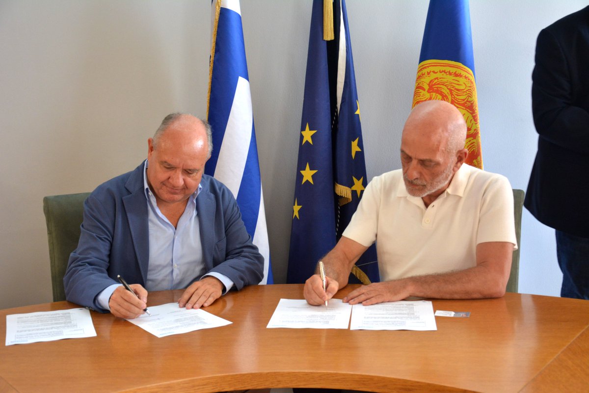 Στην προώθηση μέτρων για την επιτάχυνση της μετάβασης προς μία ασφαλέστερη, πράσινη και ανθεκτική κινητικότητα μέσω της καινοτομίας, στοχεύει η Τοπική Πράσινη Συμφωνία που υπεγράφη εχθές, 15 Ιουλίου μεταξύ του Δήμου Θεσσαλονίκης και του ΕΚΕΤΑ. linkedin.com/feed/update/ur…